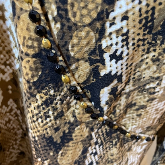 Ruby Red V Neck Beaded Faux Crossover Top Sz 1X - Picture 4 of 9